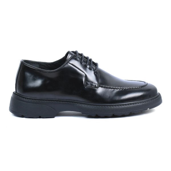 CHAUSSURES HOMME NOIRES VERNIS EN CUIR