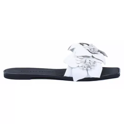 Mule plate femme blanche Andrea Bruni cuir à fleurs décoratives AB-666-1-BC