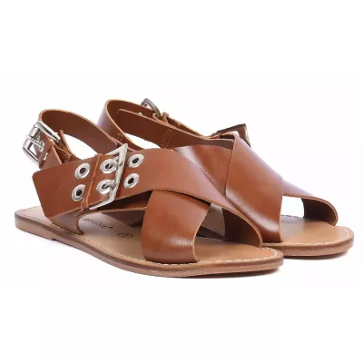 Sandale femme camel Andrea Bruni cuir avec brides croisées, boucle argentée et bride arrière réglable AB-SAND-C