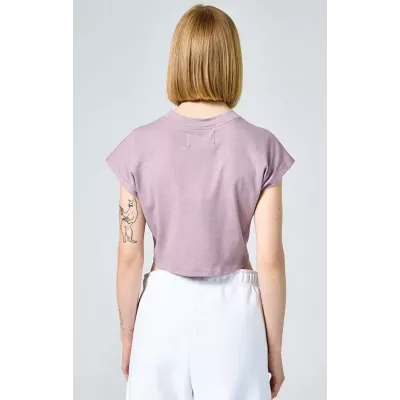 T-shirt femme Champion CREWNECK T-SHIRT 117160-PS162 violet en coton avec col rond classique et coupe confortable