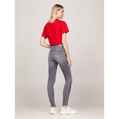 Jean femme Tommy Jeans NORA SKINNY FIT DW0DW19253-1BZ noir en denim stretch coupe skinny taille mi-haute effet usé