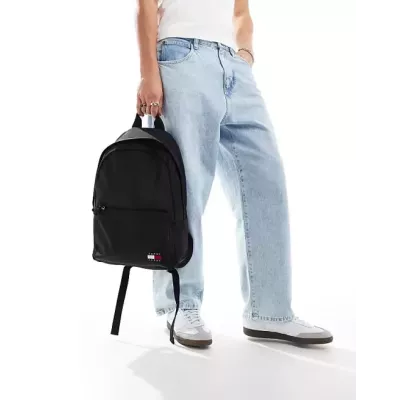 Sac à dos homme Tommy Hilfiger Essential D Dome AM0AM12407-BDS noir dimensions 43x28x14 cm