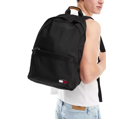Sac à dos homme Tommy Hilfiger Essential D Dome AM0AM12407-BDS noir dimensions 43x28x14 cm