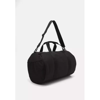 Sac de voyage Tommy Jeans FRESHMAN DUFFLE AM0AM12605-BDS noir 32L avec bandoulière réglable dimensions 50x30x30 cm