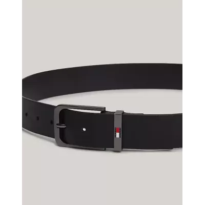 Ceinture Tommy Jeans ELEVATED LEATHER AM0AM12646-BDS en cuir noir avec boucle métal et logo émaillé largeur 4 cm