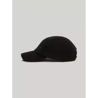Casquette Tommy Jeans LINEAR LOGO FLEECE AM0AM12660-BDS noire en polaire stretch avec logo brodé tour de tête 58 cm