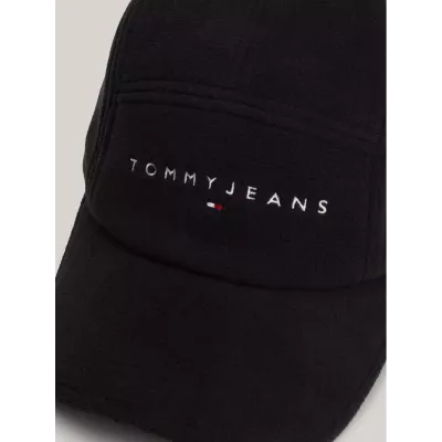 Casquette Tommy Jeans LINEAR LOGO FLEECE AM0AM12660-BDS noire en polaire stretch avec logo brodé tour de tête 58 cm