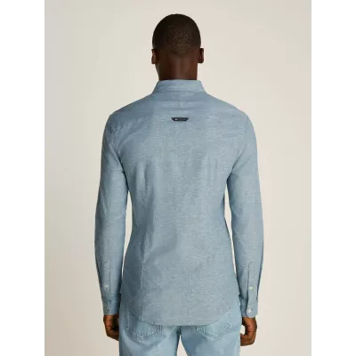 Chemise Tommy Jeans SLIM STRETCH OXFORD DM0DM09594-CWG bleue en coton Oxford bio extensible coupe ajustée