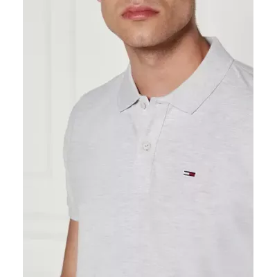 Polo homme Tommy Jeans SLIM PLACKET POLO DM0DM18312-P9V gris en coton piqué coupe slim avec écusson poitrine