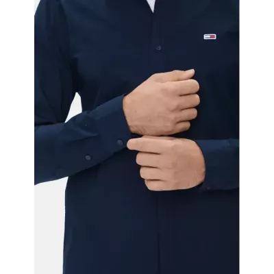 Chemise homme Tommy Jeans REGULAR ENTRY POPLIN DM0DM19519-C1G bleu marine en coton extensible coupe régulière manches longues