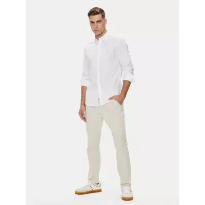 Chemise homme Tommy Jeans REGULAR ENTRY POPLIN DM0DM19519-YBR blanche en coton extensible coupe régulière manches longues