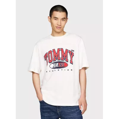 T-shirt homme Tommy Jeans OVERSIZED TWIST DM0DM20080-YBH blanc en coton coupe oversized avec logo signature