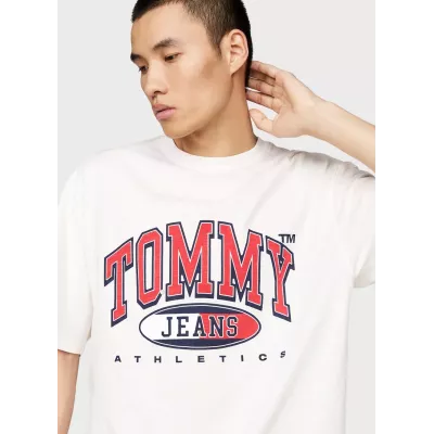 T-shirt homme Tommy Jeans OVERSIZED TWIST DM0DM20080-YBH blanc en coton coupe oversized avec logo signature