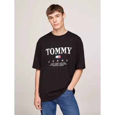T-shirt homme Tommy Jeans OVERSIZED TWIST DM0DM20080-BDS noir en coton coupe oversized avec logo signature