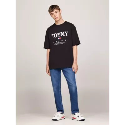 T-shirt homme Tommy Jeans OVERSIZED TWIST DM0DM20080-BDS noir en coton coupe oversized avec logo signature