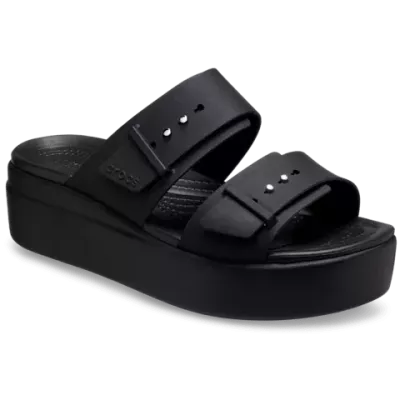 Sandales Crocs Brooklyn Buckle Low Wedge noir réf 207431-001 avec brides ajustables et confort LiteRide™