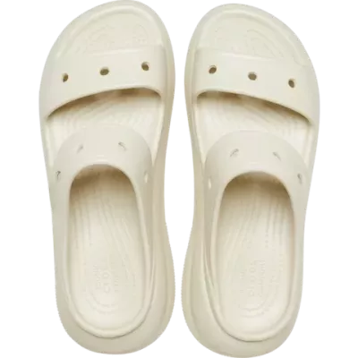 Sandales Crocs Crush Sandal blanc cassé réf 207670-2Y2 avec plateforme moderne et design à deux brides