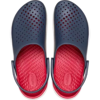 Sabots Crocs InMotion Clog bleu marine réf 209964-410 avec technologie LiteRide™ et Free Feel™