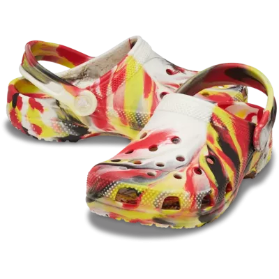 Sabots Crocs Classic Glow Marbled bébé réf 210720-6WE avec effet phosphorescent multicolore
