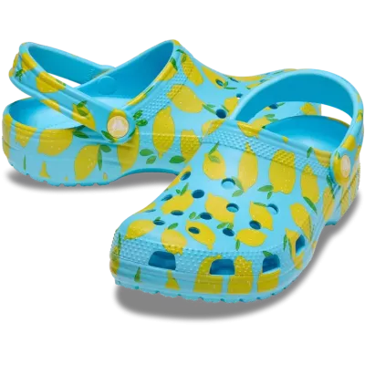 Sabots Crocs Classic Fresh Fruits bleu réf 211008-4WD avec imprimés fruits colorés