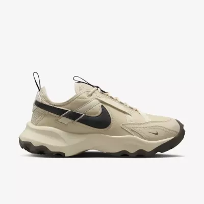 Nike TC 7900 femme beige sail swoosh anthracite semelle trail DD9682-200
