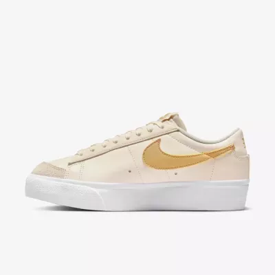 Nike Blazer Low Platform femme sail swoosh jaune gold semelle plateforme DJ0292-113