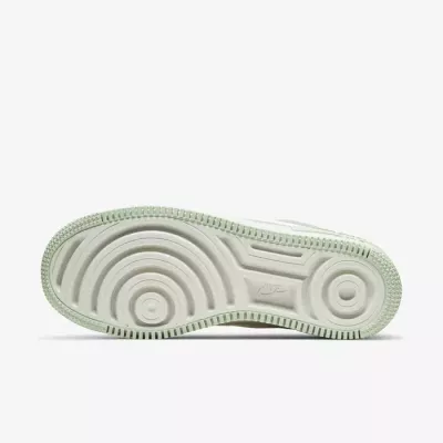 Nike Air Force 1 Shadow femme sail vert sauge swoosh blanc double semelle texture reptile CW2655-001