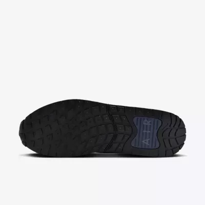 Baskets Nike Air Max Solo homme noir DX3666-010