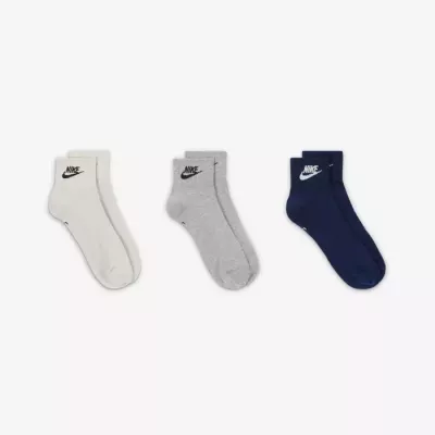 Lot de 3 paires de chaussettes Nike Everyday Essential Ankle unisexe DX5074-903