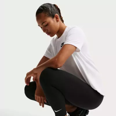 Legging Nike Sportswear Classic taille haute 7/8 femme noir DV7789-010
