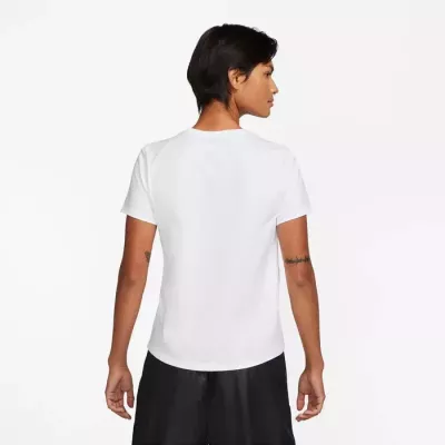T-shirt Nike Sportswear Club Essentials DX7906-100 blanc femme avec coupe ample et logo Futura imprimé