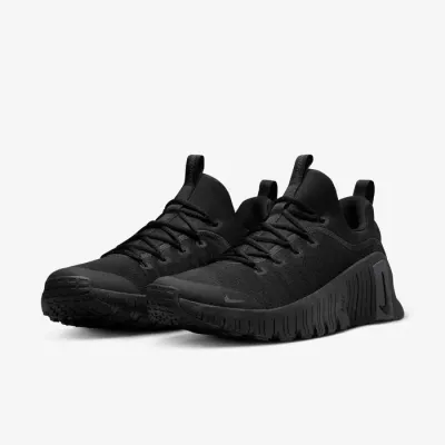 Nike Free Metcon 6 FJ7127-003 noire avec mesh respirant et maintien Flywire
