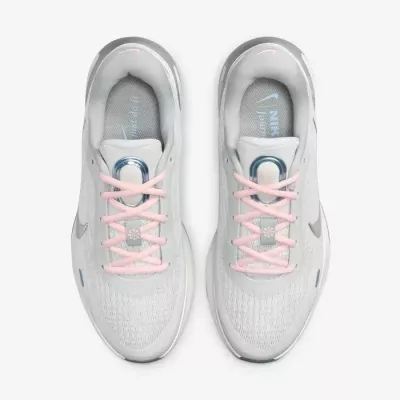 Nike Journey Run FJ7765-006 multicolore avec mesh respirant et amorti haute densité