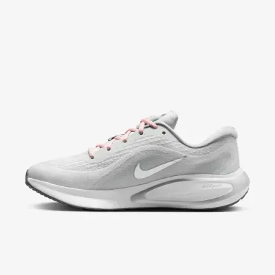 Nike Journey Run FJ7765-006 multicolore avec mesh respirant et amorti haute densité