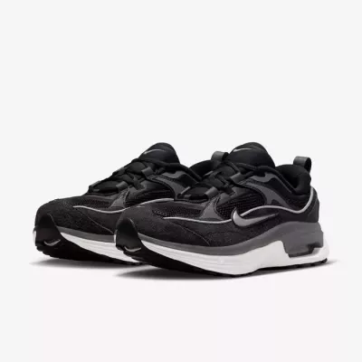 Nike Air Max Bliss DZ6754-002 noire femme avec unité Air Max visible et design élégant