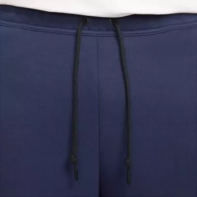 Short Nike Tech Fleece FB8171-451 bleu marine homme avec tissu premium et coupe confortable