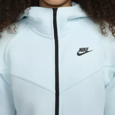 Veste Nike Tech Fleece Windrunner FB8338-474 bleue femme avec tissu premium et poches zippées