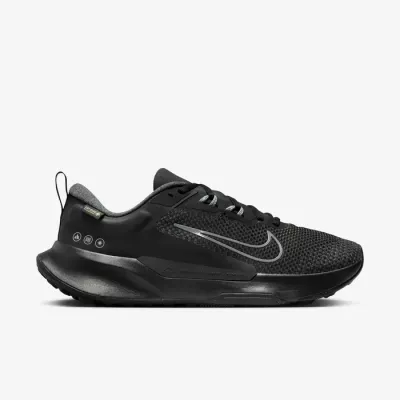 Nike Juniper Trail 2 GORE-TEX FB2067-001 noire avec membrane imperméable et semelle adhérente trail