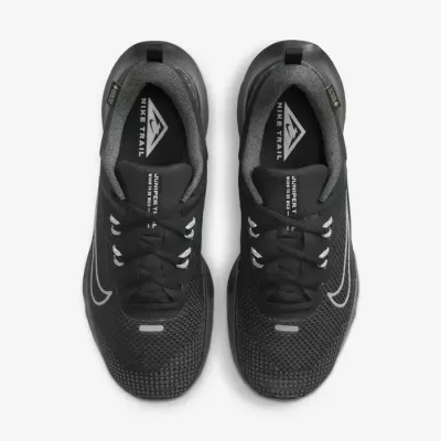 Nike Juniper Trail 2 GORE-TEX FB2067-001 noire avec membrane imperméable et semelle adhérente trail