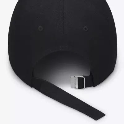 Casquette Jordan FD5181-013 noire avec logo Jumpman brodé et sangle arrière réglable