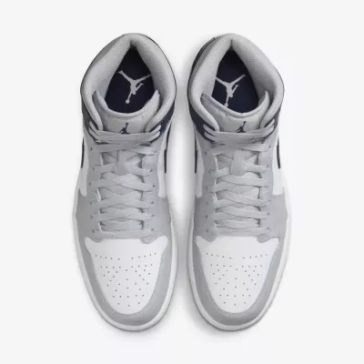 Baskets montantes Air Jordan 1 Mid homme blanc et bleu marine DQ8426-104