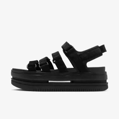 Nike Air Force 1 Sandal FJ2595-001 noire avec brides ajustables et semelle inspirée de l’AF1
