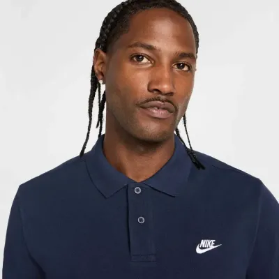 Nike Club polo manches courtes homme bleu marine logo Swoosh brodé FN3894-451