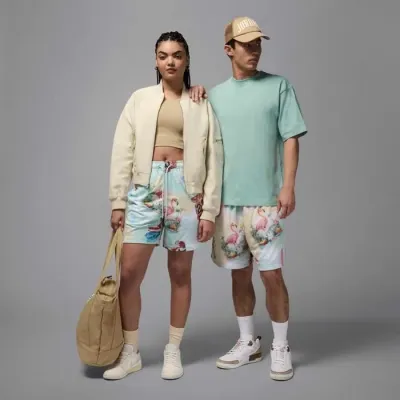 Short Jordan IB3012-133 Sail Glacier Blue avec imprimé intégral et mesh respirant