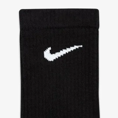 Chaussettes Nike Everyday Plus Cushioned SX6888-010 noires avec amorti et maintien renforcé