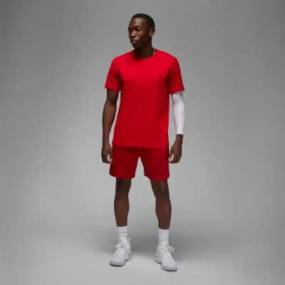 Short Jordan Sport Dri-FIT FN5816-687 rouge en mesh respirant avec technologie Nike Dri-FIT