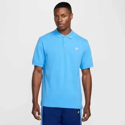 Polo Nike Club FN3894-412 bleu homme avec coton piqué et logo Futura brodé