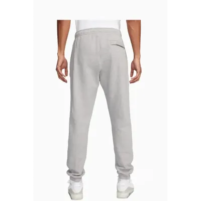 Pantalon Nike Club FN2643-063 gris homme avec molleton brossé et chevilles resserrées