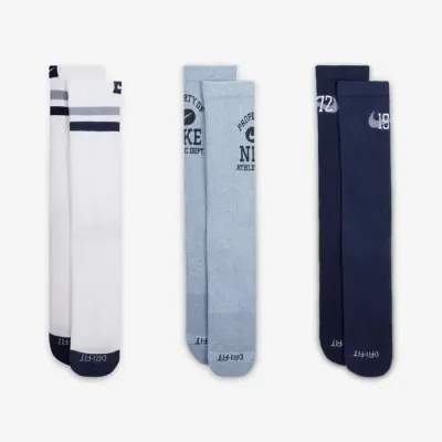 Chaussettes Nike FQ0325-902 multicolores inspirées du style varsity universitaire américain