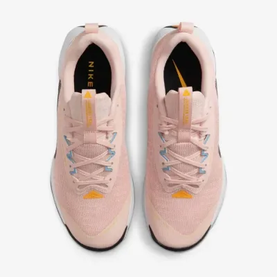 Chaussures de trail running Nike Juniper Trail 3 roses pour femme avec adhérence tout-terrain et amorti confortable FQ0904-600